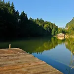 招待所 Hausbergerhof Gaestehaus Ainberger 布里克斯莱格